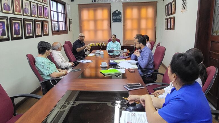Visita de Evaluación Técnico del MEPYD a la ADEPE